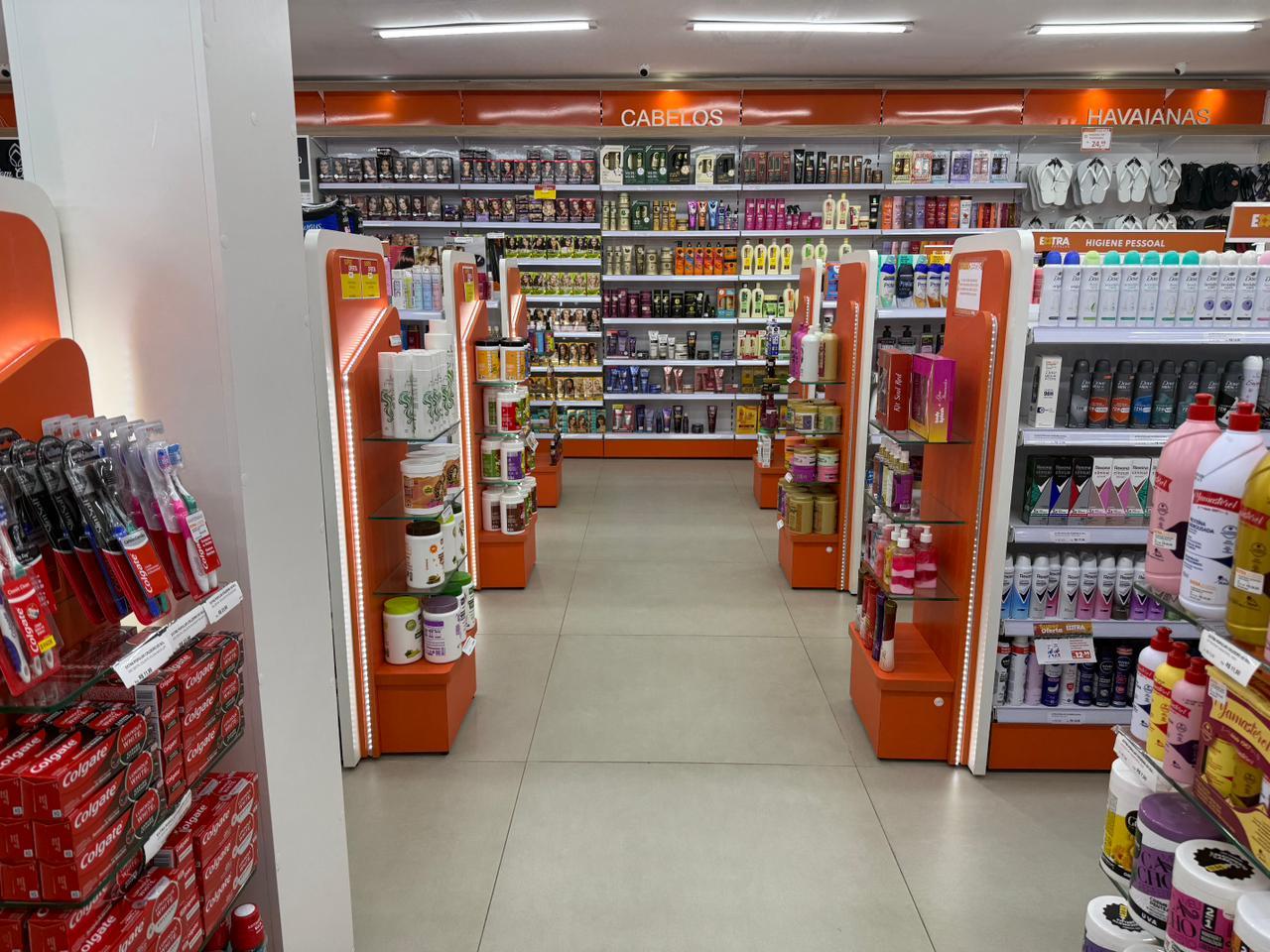 Projetos e Mobiliário Estratégico para Farmácias